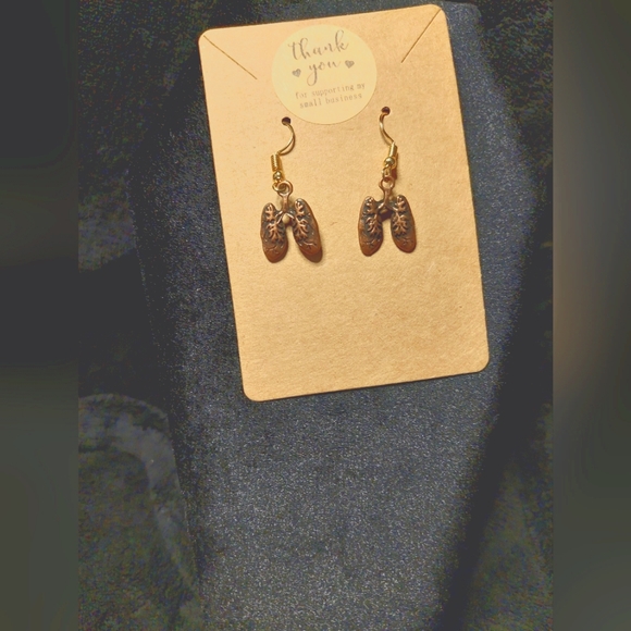 💥 3 for 15! Handcrafted lungs 🫁 earrings - Picture 1 of 3